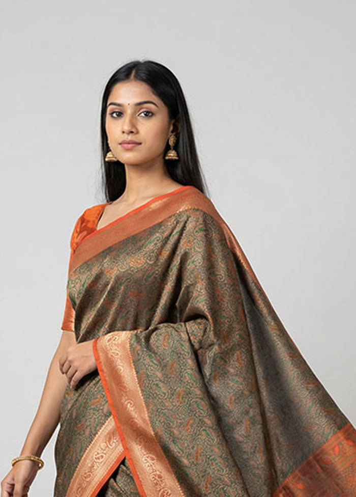 Green Jamewar Silk Saree With Blouse Piece