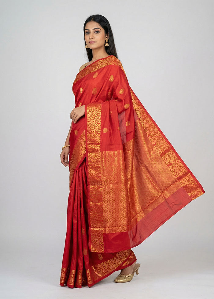 Red Kanjivaram Silk Saree With Blouse Piece