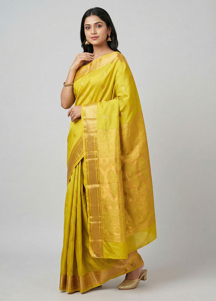 Green Kanjivaram Silk Saree With Blouse Piece