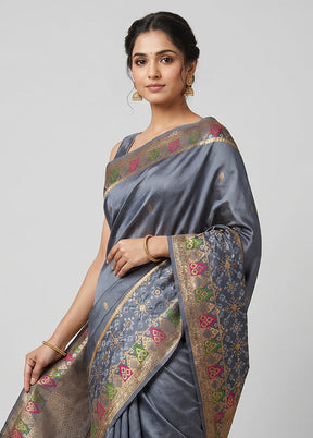 Grey Dupion Silk Saree With Blouse Piece