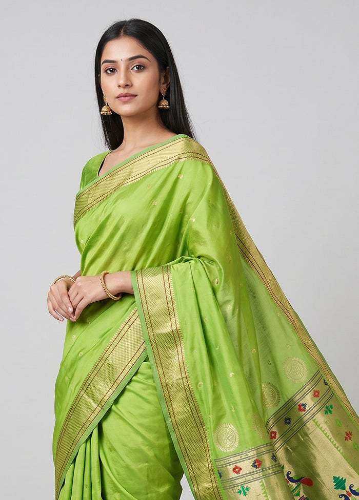 Green Kanjivaram Silk Saree With Blouse Piece