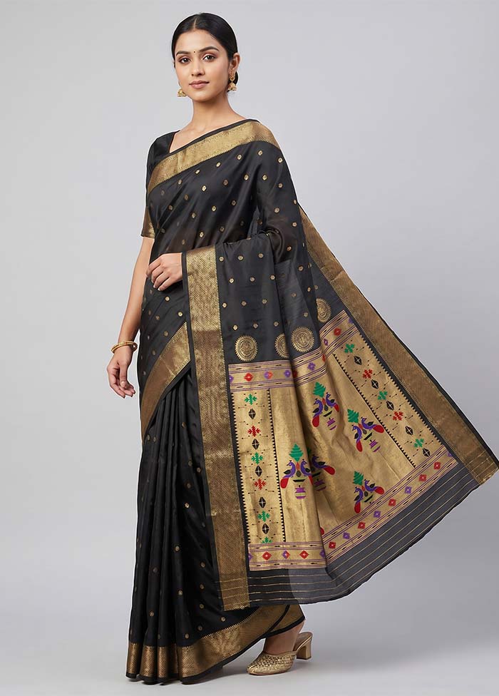 Black Kanjivaram Silk Saree With Blouse Piece