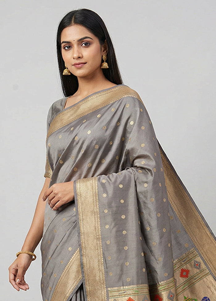 Red Kanjivaram Silk Saree With Blouse Piece