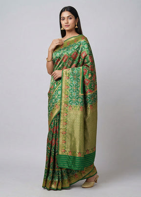 Green Dupion Silk Saree With Blouse Piece