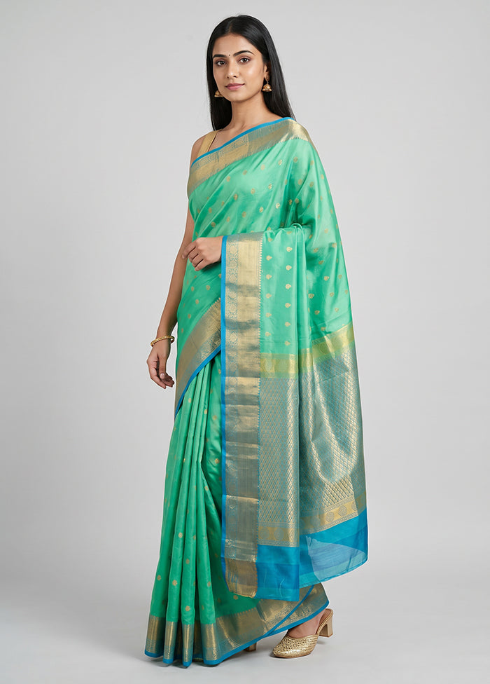 Green Handloom Kanjivaram Pure Silk Saree With Blouse Piece