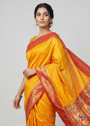 Orange Handloom Kanchipuram Pure Silk Saree With Blouse Piece