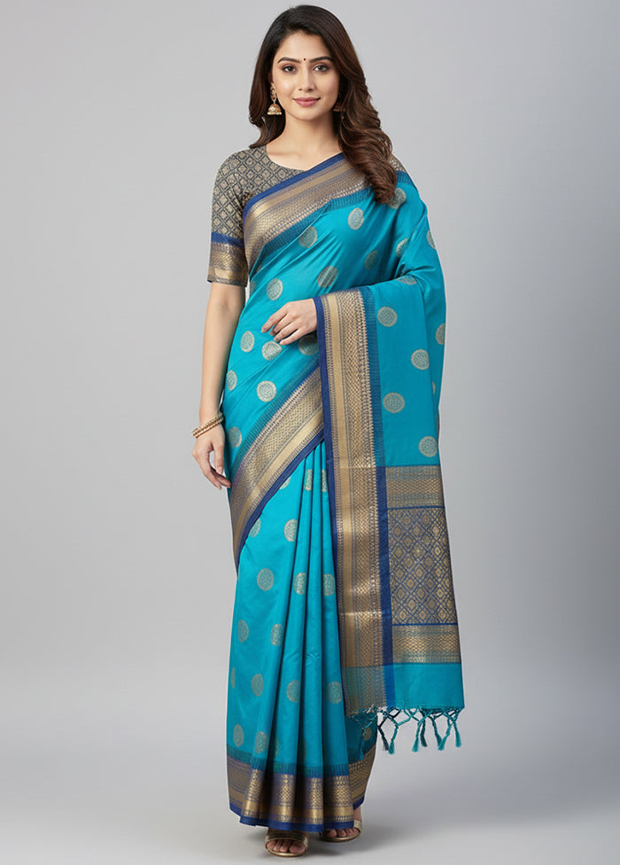 Blue Kanjivaram Silk Saree With Blouse Piece