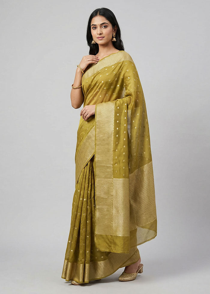 Green Dupion Silk Saree With Blouse Piece
