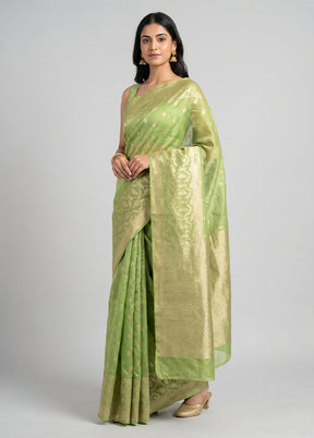 Green Kora Silk Saree With Blouse Piece