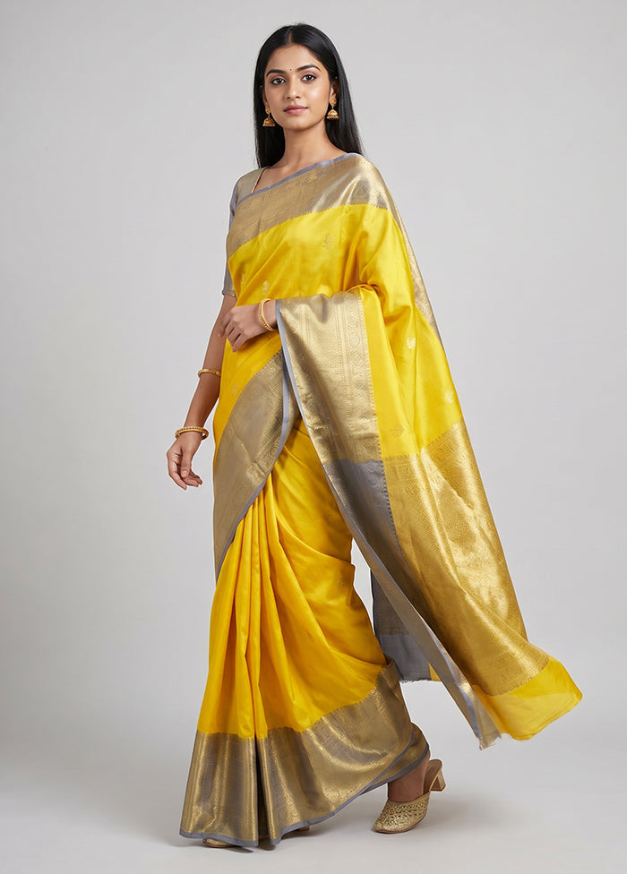 Yellow Handloom Kanchipuram Pure Silk Saree With Blouse Piece