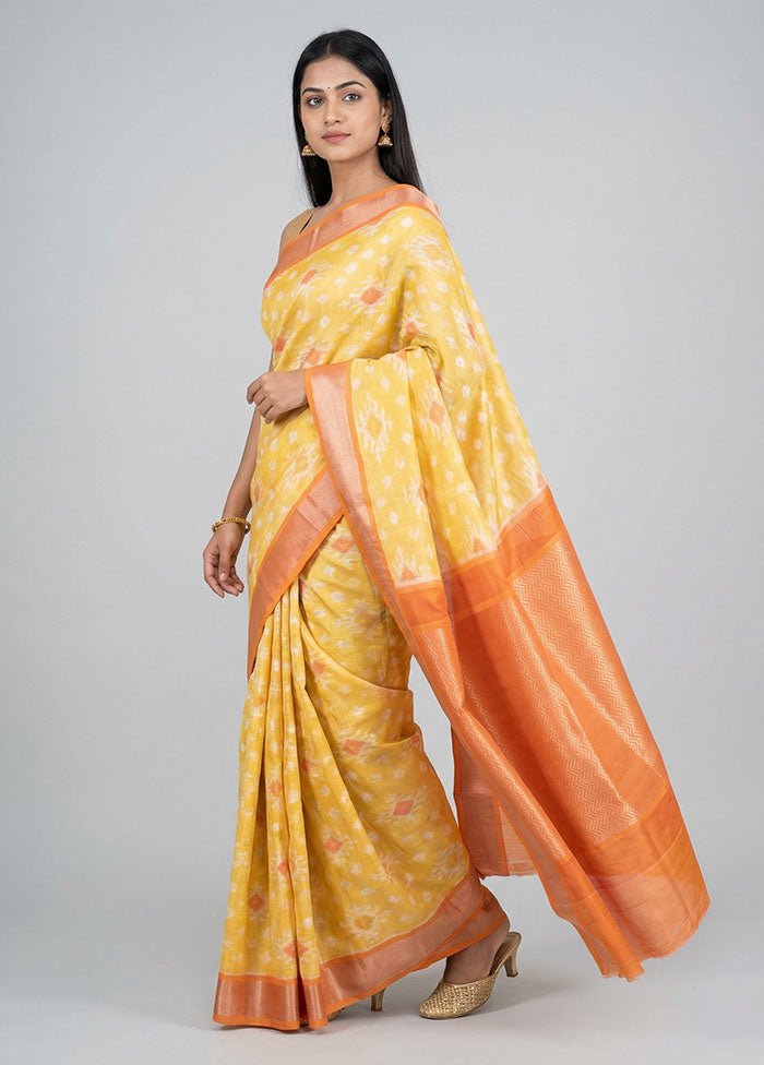 Yellow Pure Cotton Saree With Blouse Piece