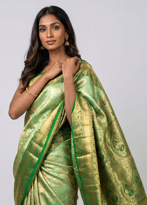 Blue Handloom Kanjivaram Pure Silk Saree With Blouse Piece
