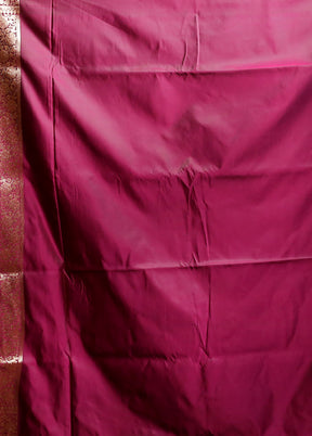 Green Banarasi Silk Saree With Blouse Piece