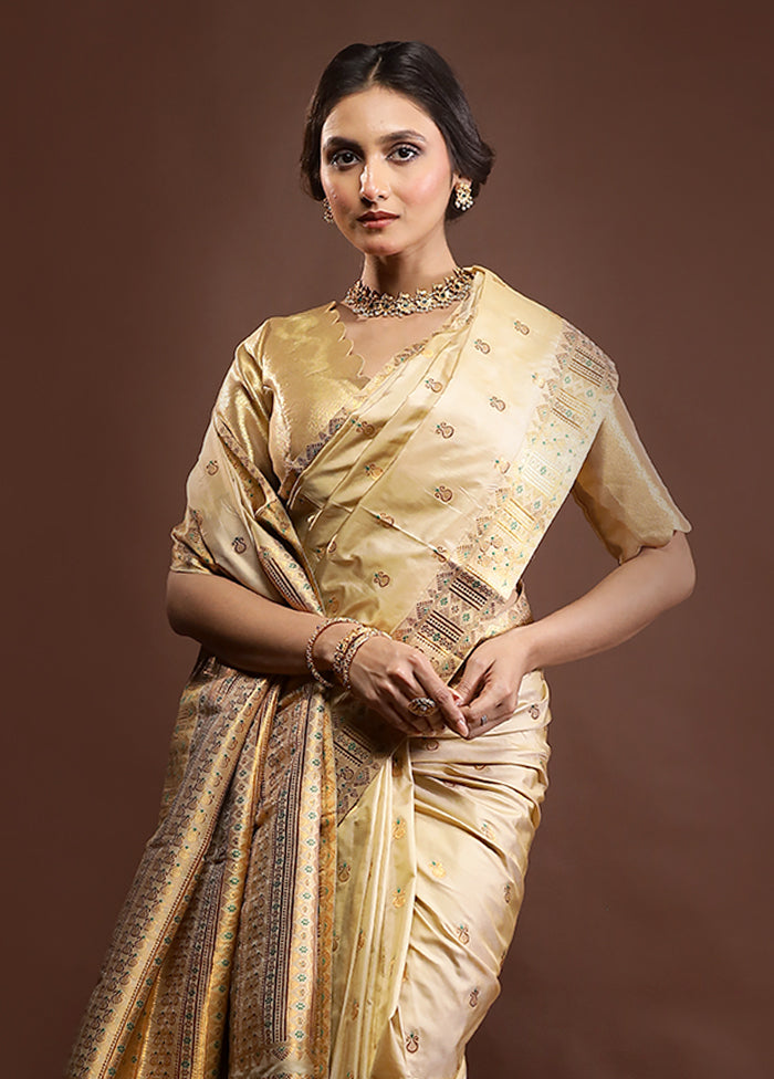 Cream Assam Silk Saree With Blouse Piece