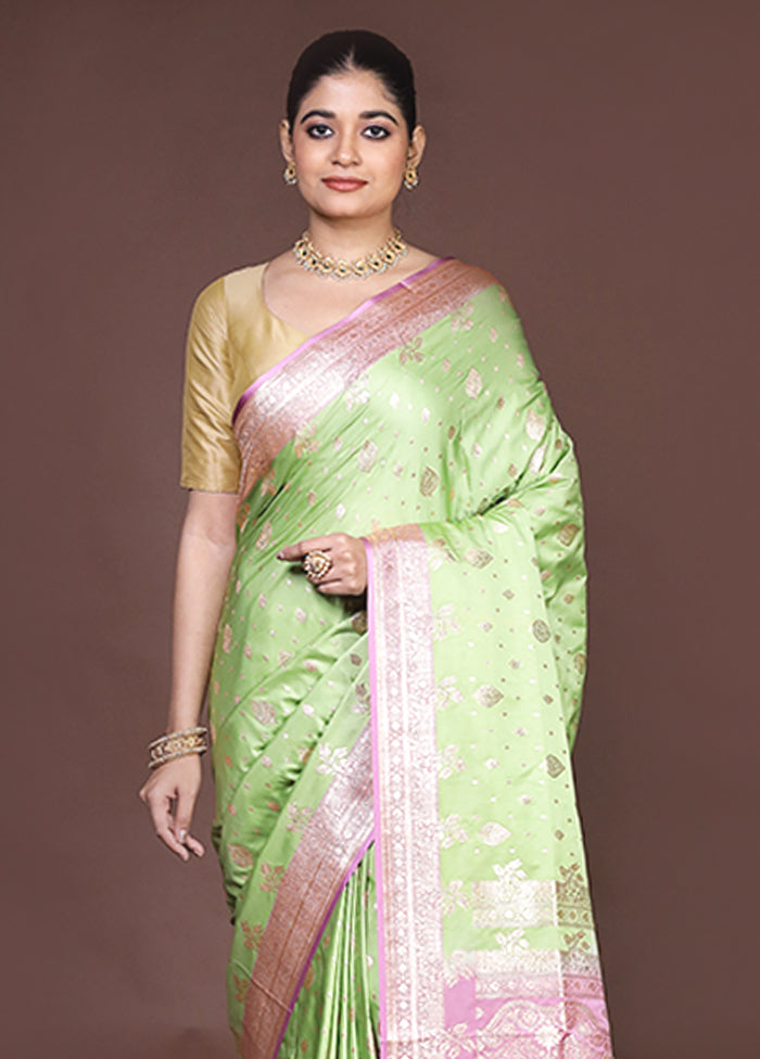 Green Banarasi Silk Saree With Blouse Piece