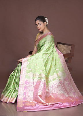 Green Banarasi Silk Saree With Blouse Piece