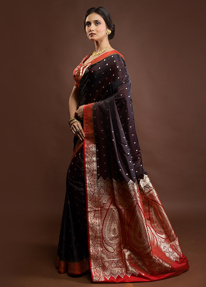 Brown Banarasi Silk Saree With Blouse Piece