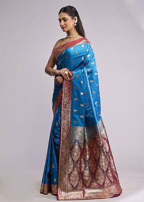 Blue Banarasi Silk Saree With Blouse Piece