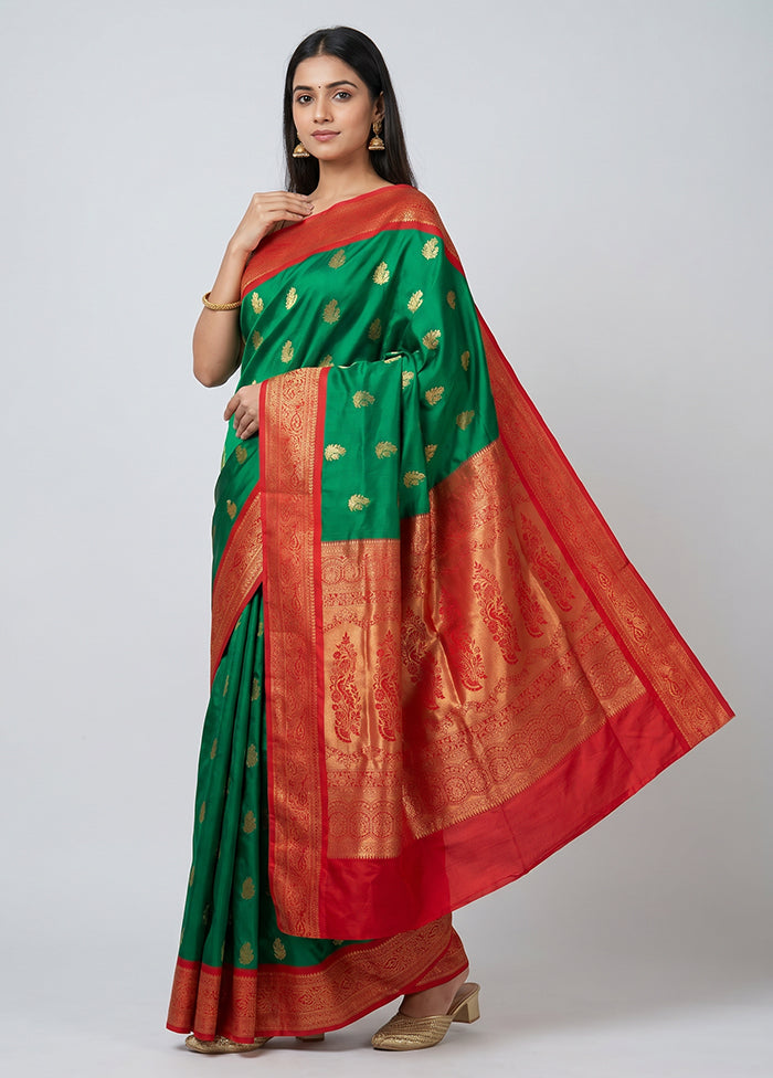 Green Kanjivaram Silk Saree With Blouse Piece