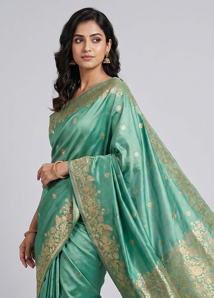 Green Banarasi Silk Saree With Blouse Piece