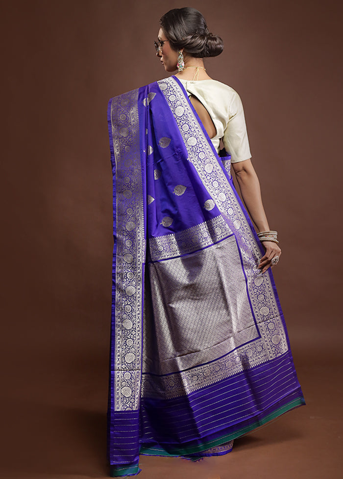 Blue Katan Silk Saree With Blouse Piece