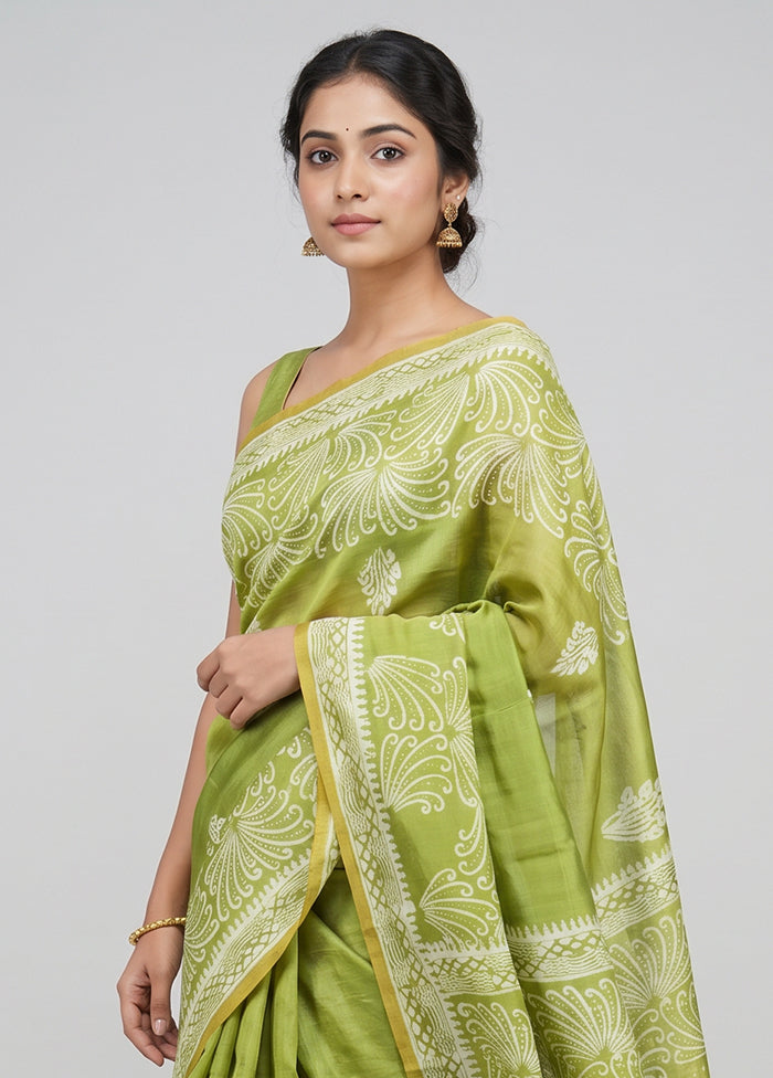 Green Printed Silk Saree Without Blouse Piece