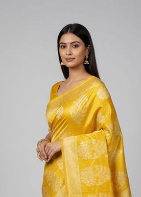 Peach Printed Silk Saree Without Blouse Piece