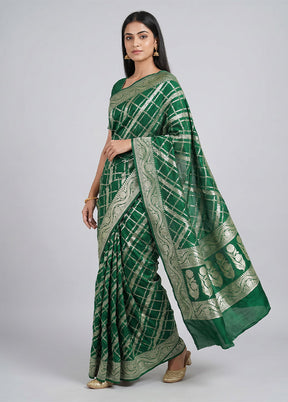 Green Handloom Pure Georgette Saree With Blouse Piece