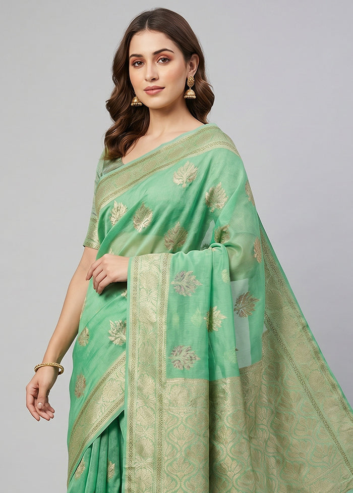 Green Handloom Pure Georgette Saree With Blouse Piece