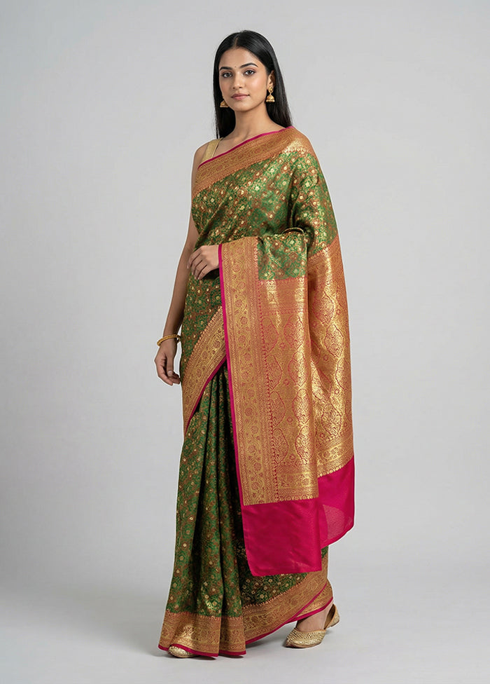 Maroon Tanchoi Silk Saree With Blouse Piece
