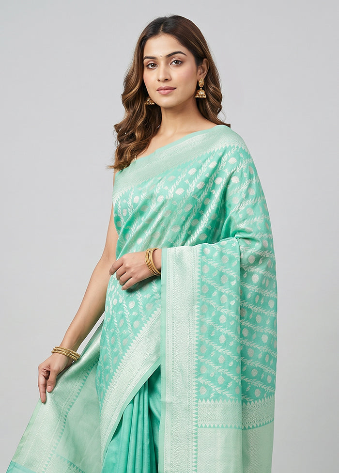 Green Kora Silk Saree With Blouse Piece