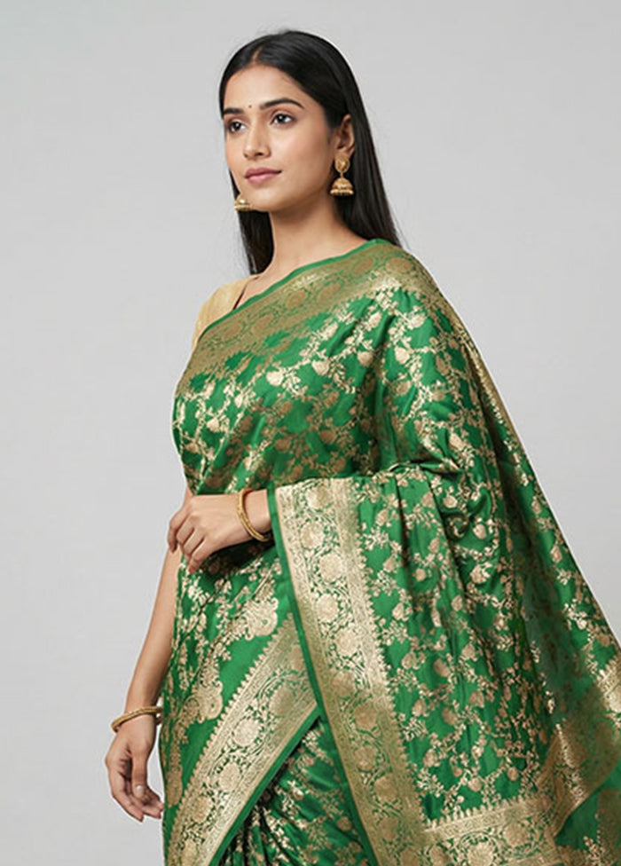 Green Banarasi Silk Saree With Blouse Piece
