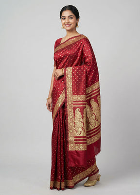 Maroon Handloom Banarasi Pure Silk Saree With Blouse Piece