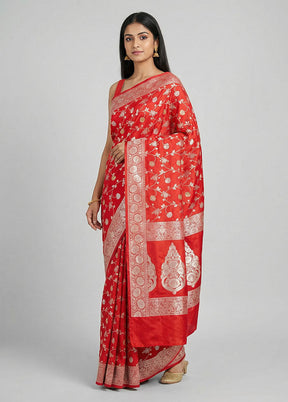 Red Uppada Silk Saree With Blouse Piece