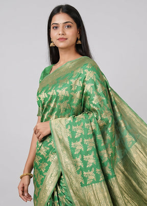 Green Georgette Saree With Blouse Piece