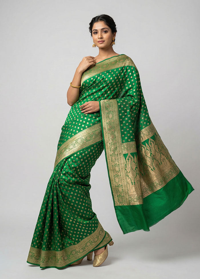 Green Handloom Banarasi Pure Silk Saree With Blouse Piece