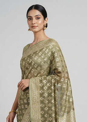 Green Kora Silk Saree With Blouse Piece