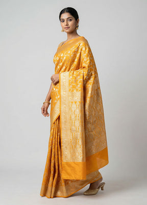Yellow Handloom Banarasi Pure Silk Saree With Blouse Piece