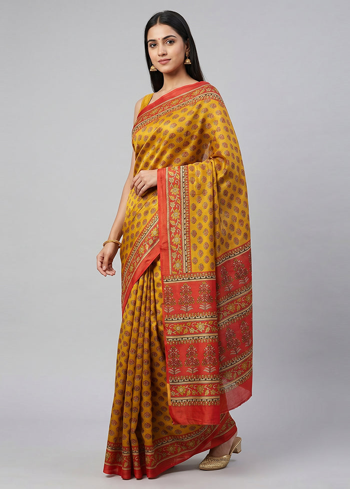 Yellow Printed Silk Saree Without Blouse Piece