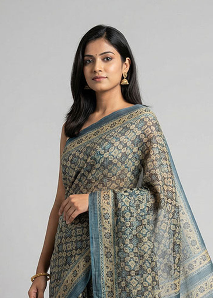Green Handloom Tussar Pure Silk Saree With Blouse Piece