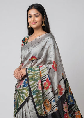 Black Printed Pure Silk Saree Without Blouse Piece