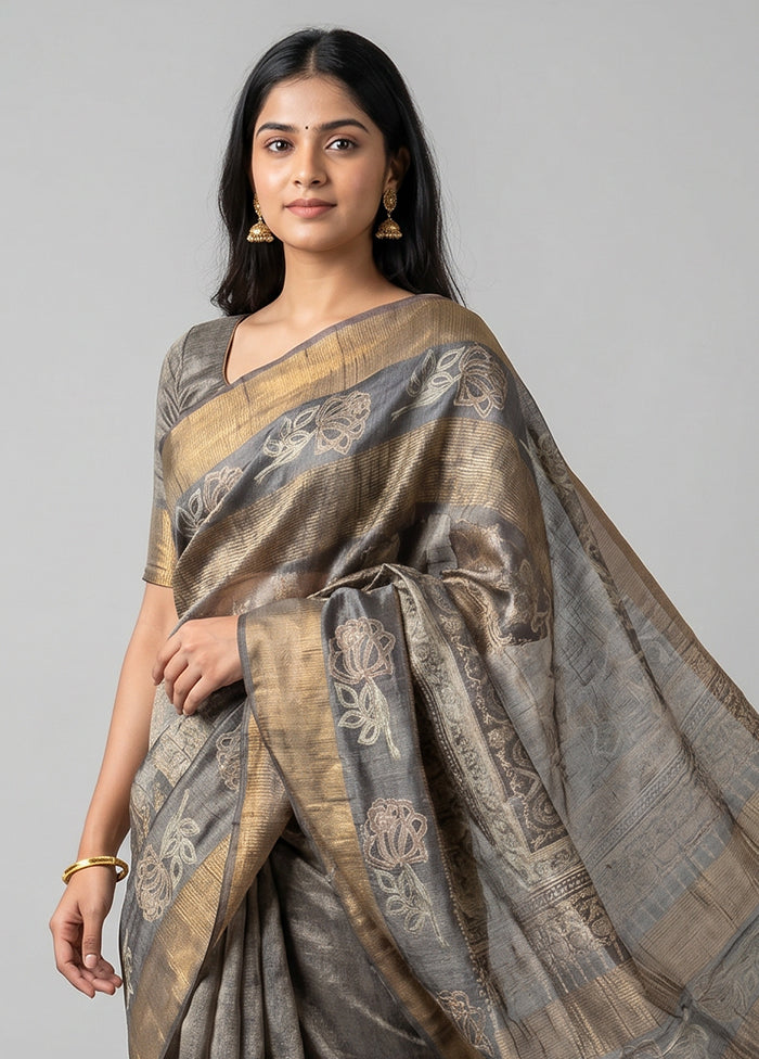 Grey Handloom Tussar Pure Silk Saree With Blouse Piece