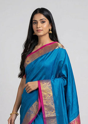 Blue Handloom Kanjivaram Pure Silk Saree With Blouse Piece