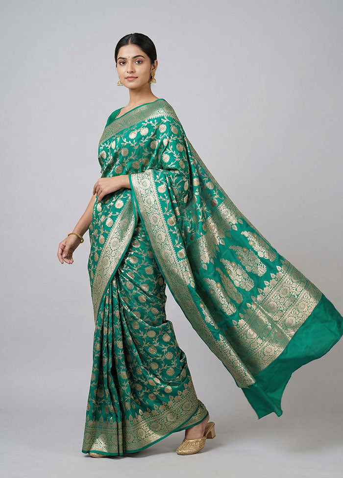 Blue Uppada Silk Saree With Blouse Piece