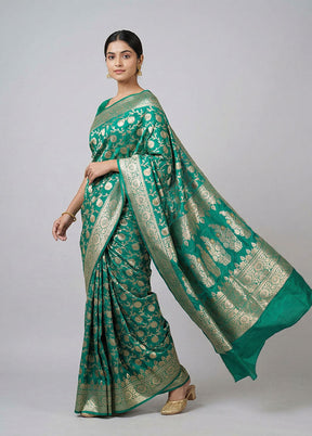 Blue Uppada Silk Saree With Blouse Piece