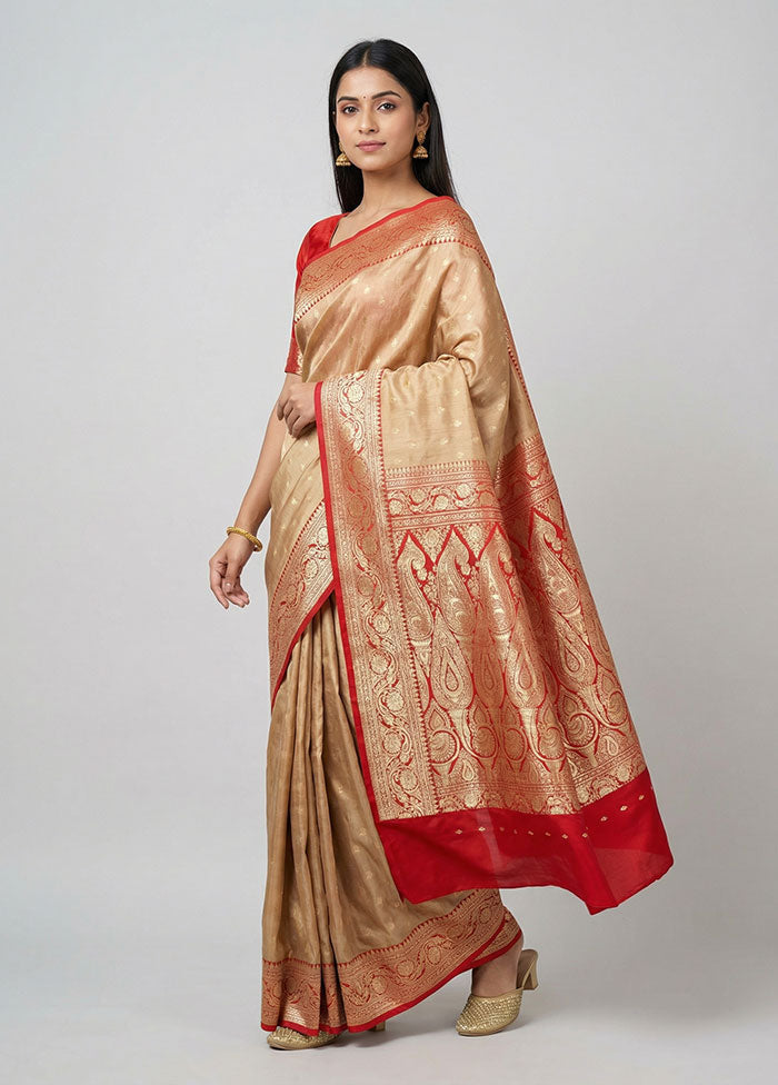 Cream Handloom Banarasi Pure Silk Saree With Blouse Piece