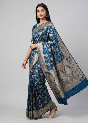 Blue Uppada Silk Saree With Blouse Piece