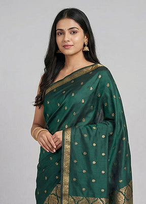 Green Kanjivaram Silk Saree With Blouse Piece