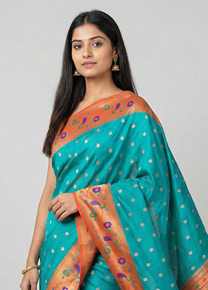 Green Kanjivaram Silk Saree With Blouse Piece