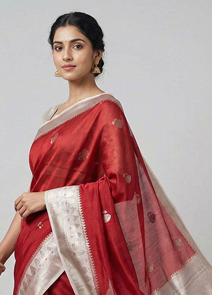 Red Handloom Dupion Silk Saree With Blouse Piece